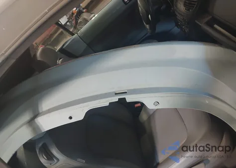 2006 Volkswagen New Beetle 2.5 from USA, damaged, VIN 3VWRG31Y06M320799